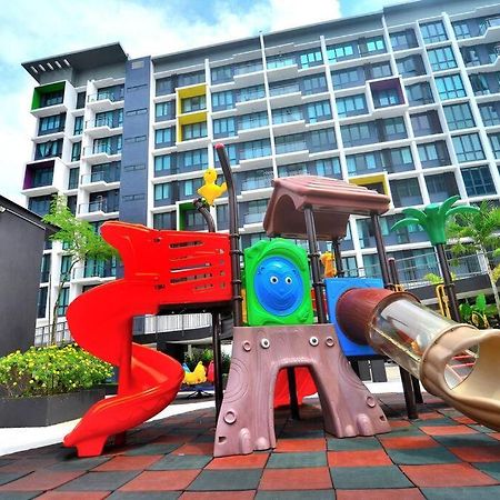 Lovely Jazz 1 3Bedrooms With 2 Card Lv9 Kuching Bagian luar foto